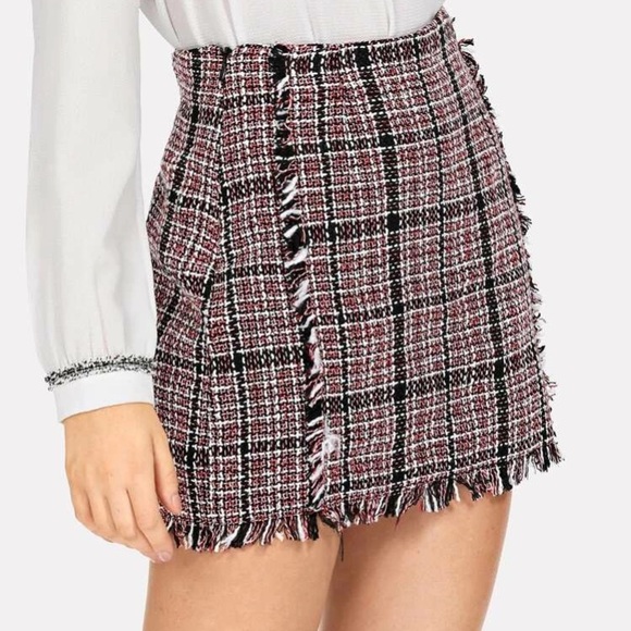 LAST 1! Plaid Tweed Bodycon Mini Skirt - Picture 3 of 5